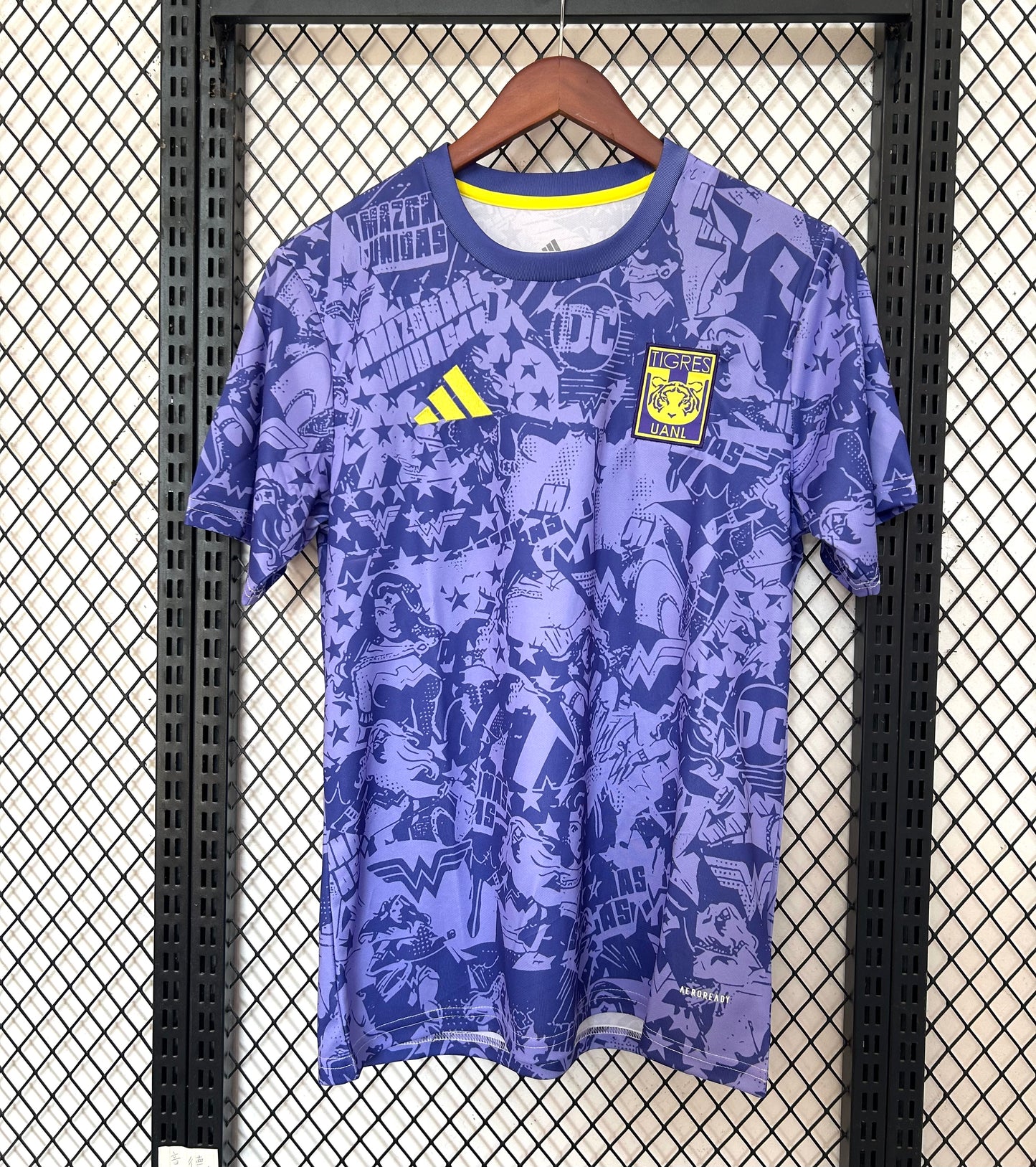 Camisola Tigres UANL 2025-26 Edição Especial Versão Adepto