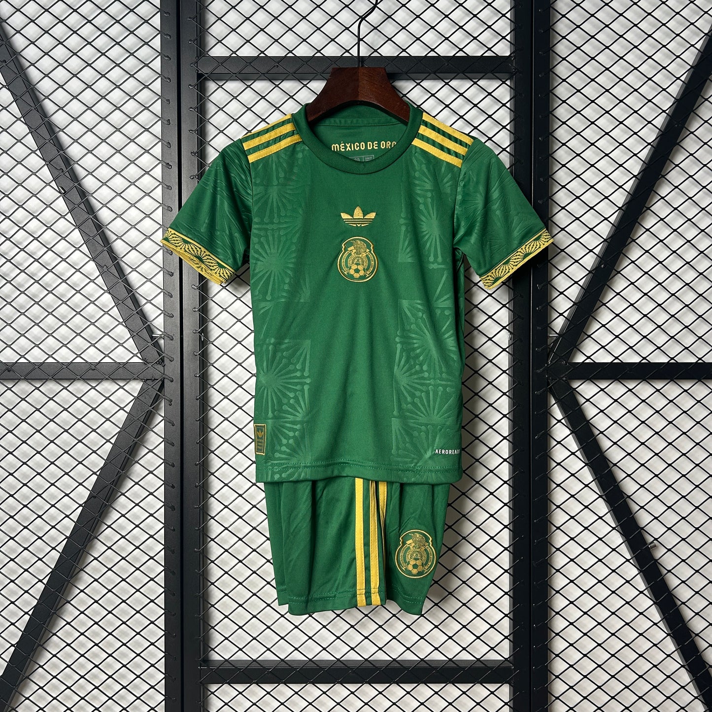 Kit Criança Mexico 2025 Edição Goden Cup