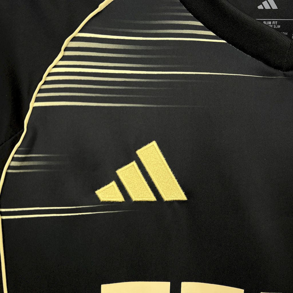Camisola Aberdeen FC 2025-26 Alternativa Preta Versão Adepto