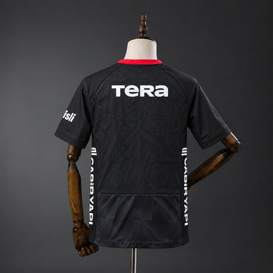 Camisola Besiktas JK 2026-27 Alternativa Preta Versão Adepto
