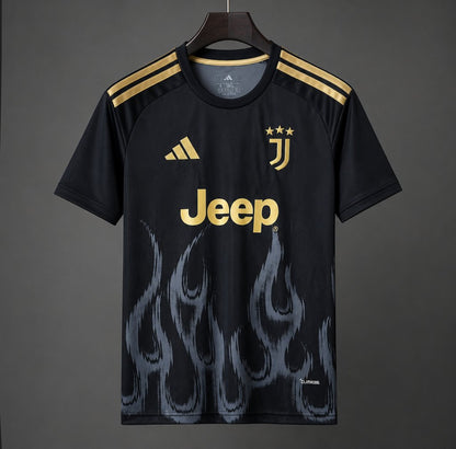 Camisola Juventus FC 2026-27 Alternativa Preta Versão Adepto