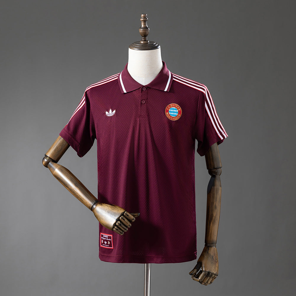 Polo FC Bayern Munique 2025-26 Vermelho Escuro