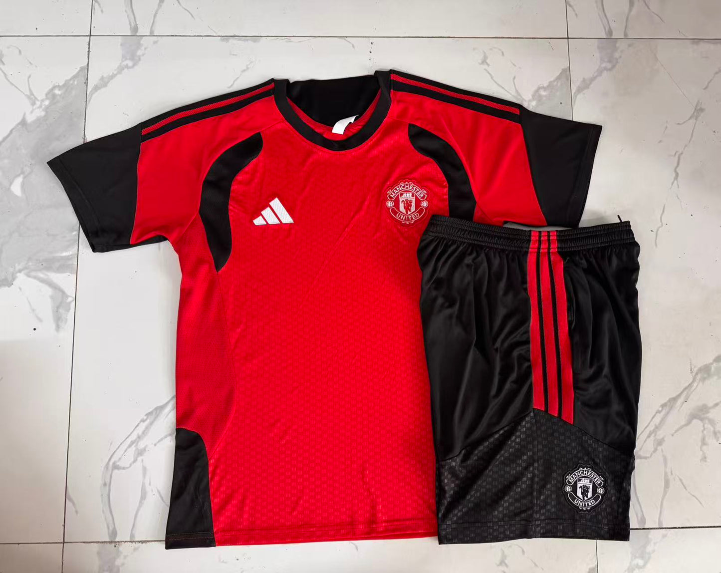 Kit Treino Camisola M-UNITED 2026-27