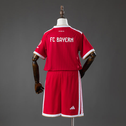 Kit Criança FC Bayern Munique 2026-27 Principal