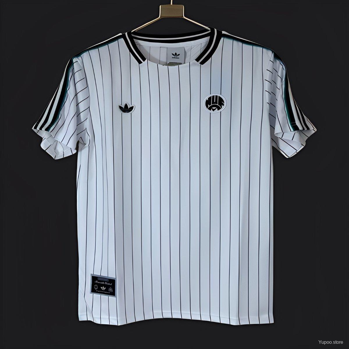 Camisola NCU 2025-26 Icon Range Travel Versão