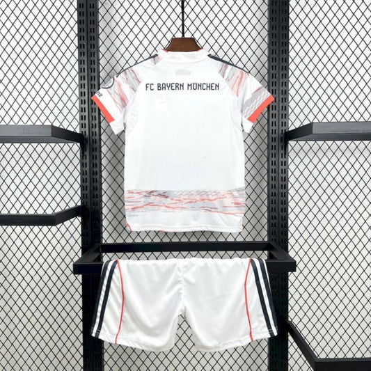 Kit Criança FC Bayern Munique 2025-26 Alternativo