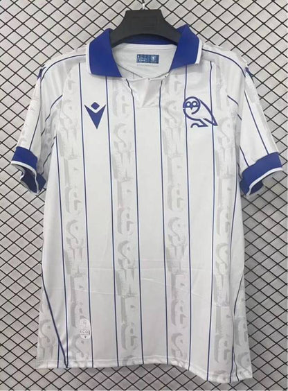 Camisola SHE-WED 2025-26 Alternativa Branca Versão Adepto
