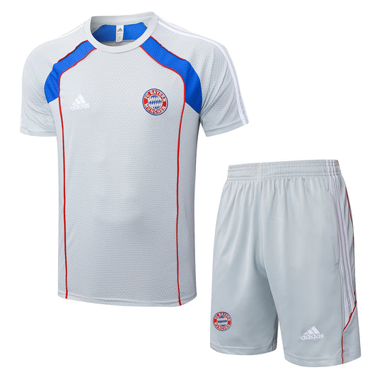 Kit Treino Camisola FC Bayern Munique 2025-26