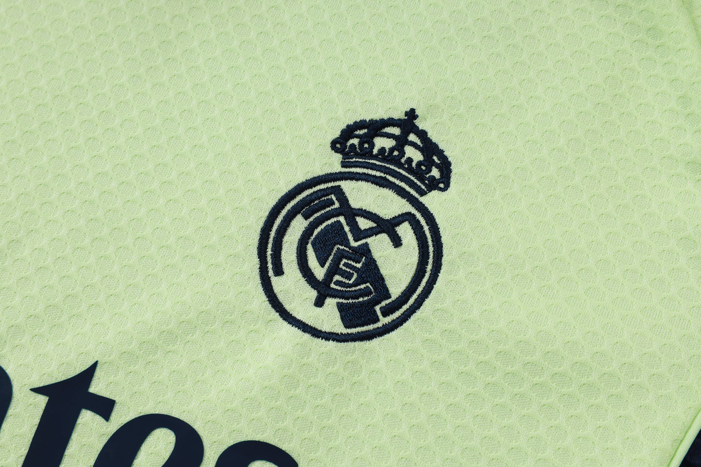 Kit Treino Manga Cava Real Madrid CF 2025-26