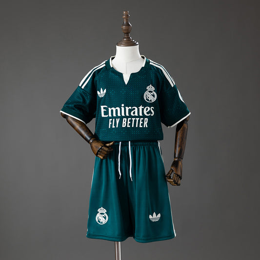 Kit Criança Real Madrid CF 2026-27 Alternativo Verde