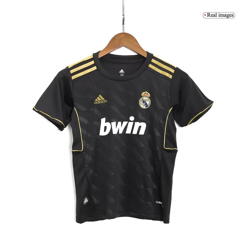 Kit Criança Real Madrid CF 2011-12 Alternativo