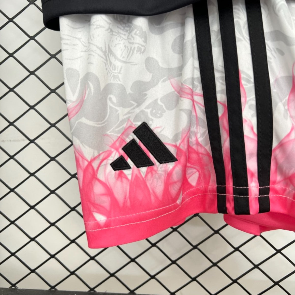 Kit Criança Real Madrid CF 2025-26 Edição Especial
