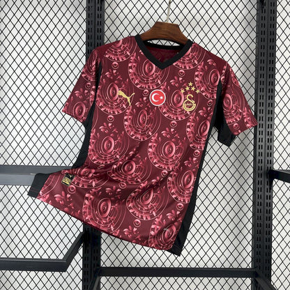 Camisola Galatasaray 2025-26 Alternativa Vermelha Versão Adepto