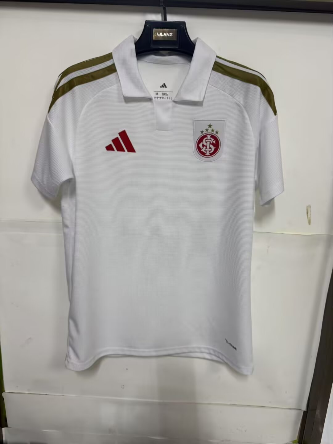 Camisola SC Internacional 2026-27 Alternativa Branca Lisa Versão Adepto