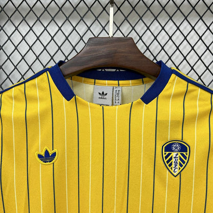 Camisola Leeds-U 2025-26 Icon Range Travel Versão Adepto