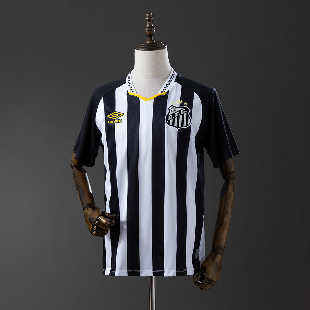 Camisola Santos FC 2025-26 Alternativa Preta/Branca Versão Adepto