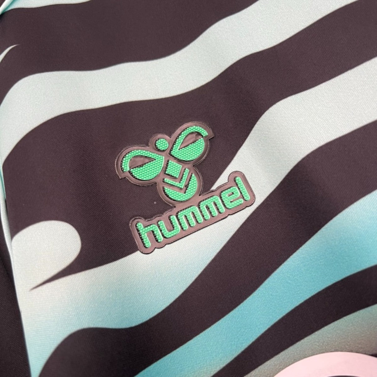 Camisola Real Bétis 2025-26 Alternativa Preta Versão Adepto
