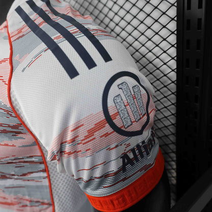 Camisola FC Bayern 2025-26 Alternativa Creme Versão Jogador