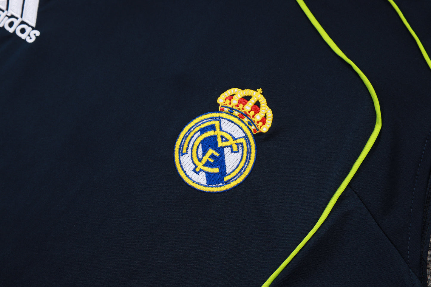 Kit Treino Manga Cava Real Madrid CF 2025-26