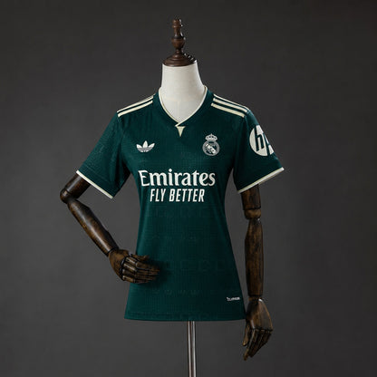 Camisola Real Madrid CF 2026-27 Alternativa Verde Versão Mulher