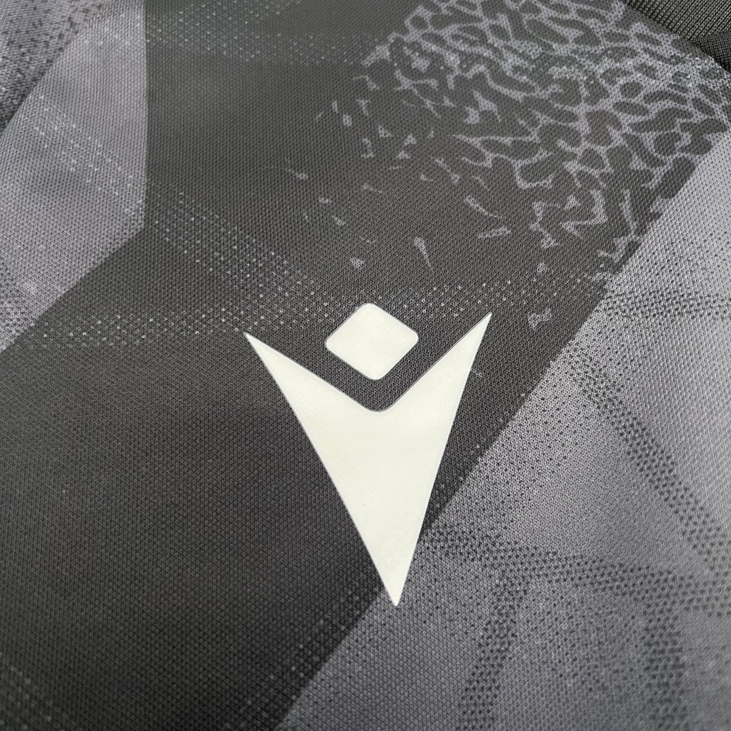 Kit Criança Vitoria SC 2025-26 Alternativo