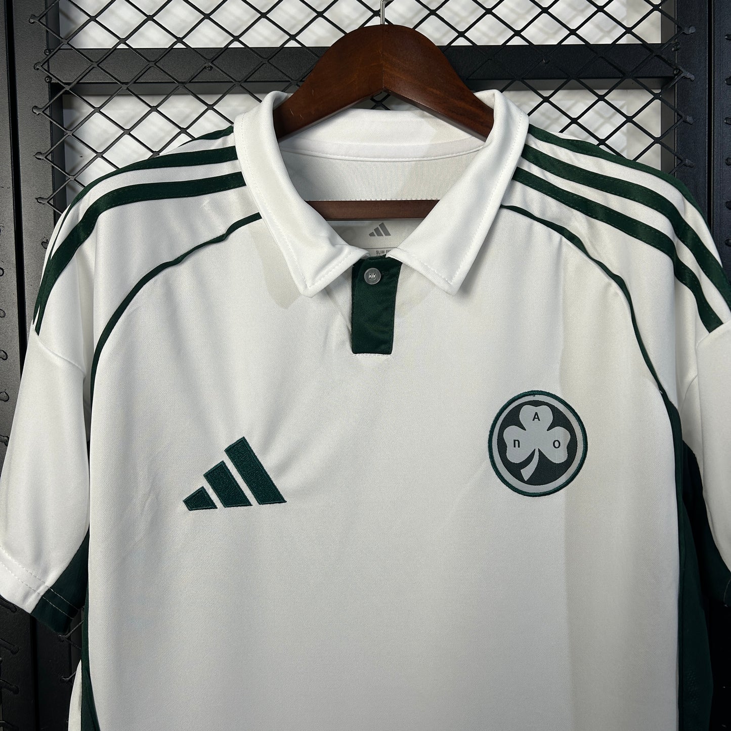 Camisola Panathinaikos AO 2025-26 Alternativa Branca Versão Adepto