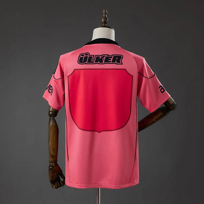 Camisola Galatasaray 2010-11 Alternativa Rosa Versão Adepto