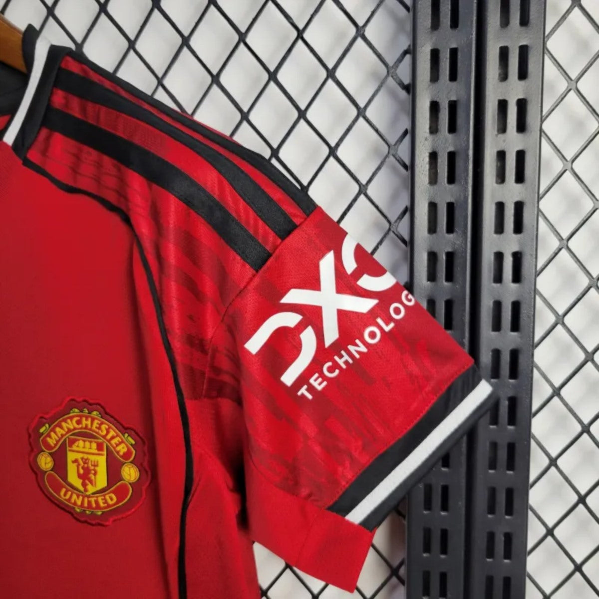 Camisola M-United 2025-26 Principal Versão Mulher