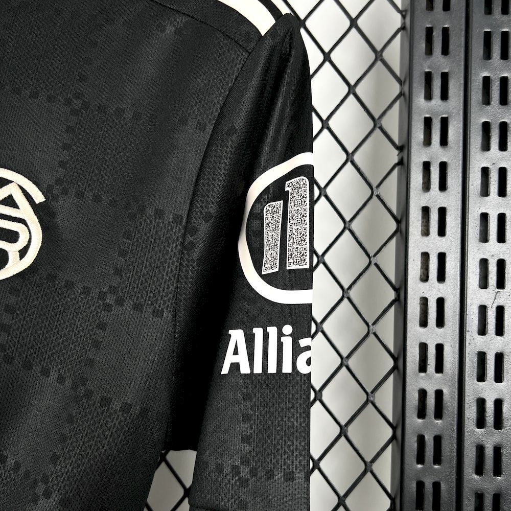 Camisola FC Bayern 2025-26 Alternativa Preta Versão Adepto