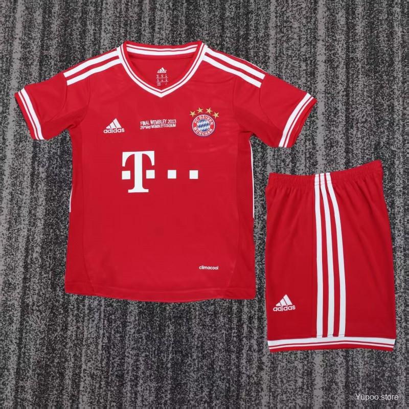 Kit Criança FC Bayern Munique 2013-14 Principal Final UCL