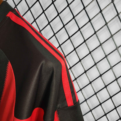 Camisola AC Milan 2010-11 Principal
