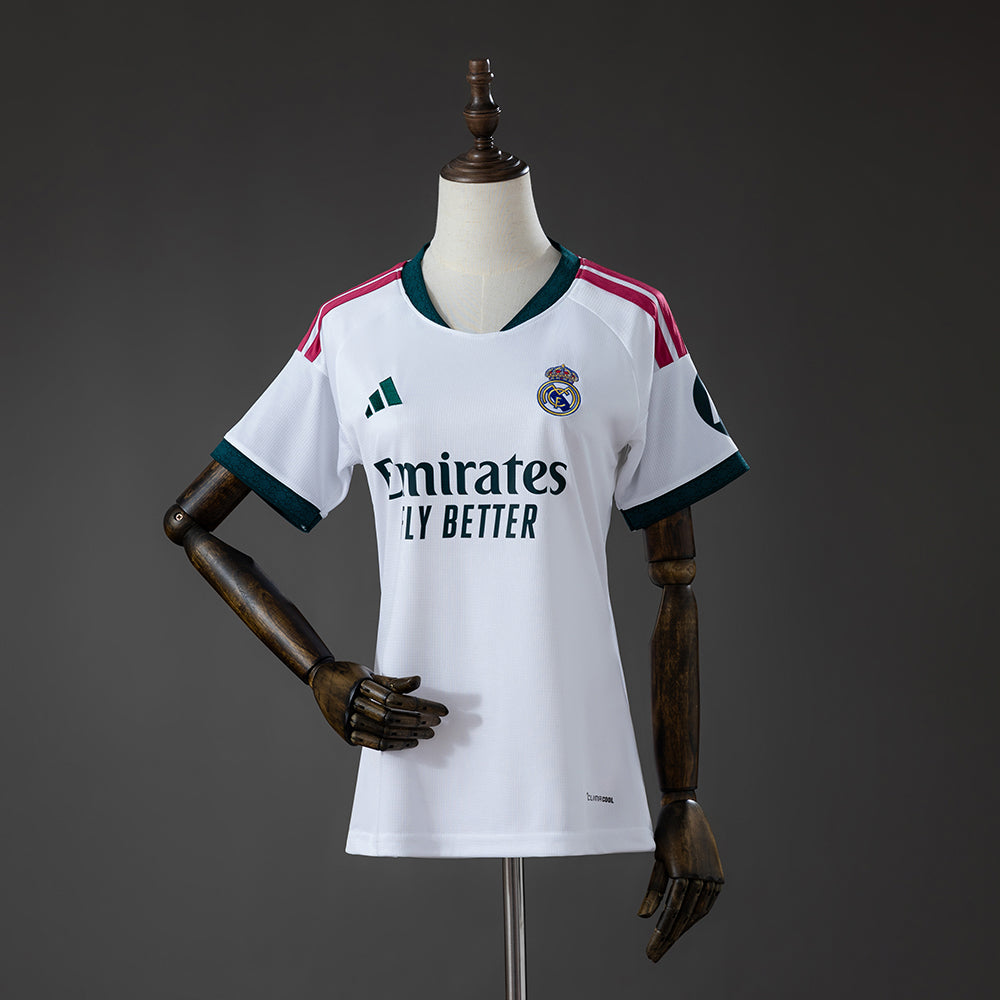 Camisola Real Madrid CF 2026-27 Principal Versão Mulher