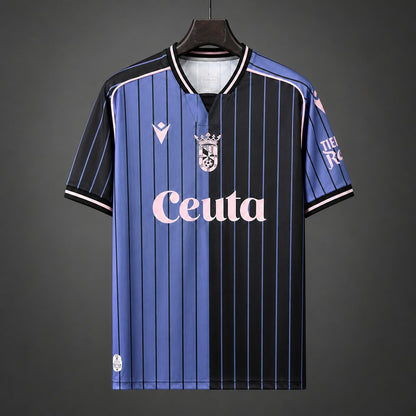 Camisola AD Ceuta FC 2026-27 Alternativa Azul Versão Adepto