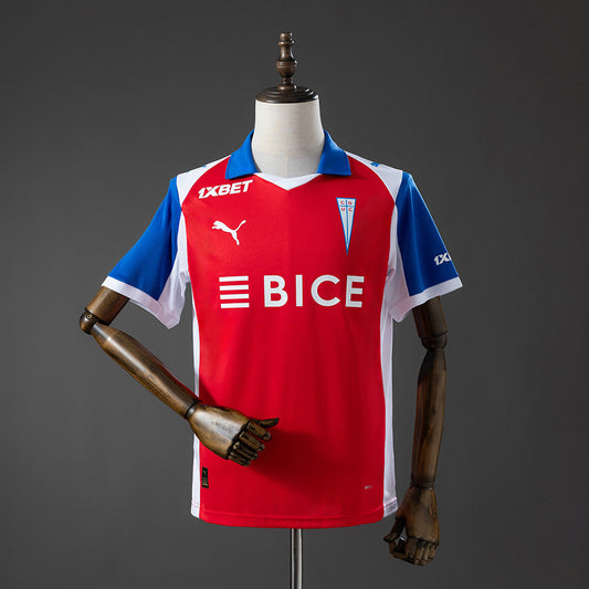 Camisola Universidad Católica 2026-27 Alternativa Vermelha Versão Adepto