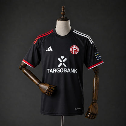 Camisola Fortuna Dusseldorf 95 2026-27 Alternativa Preta Versão Adepto