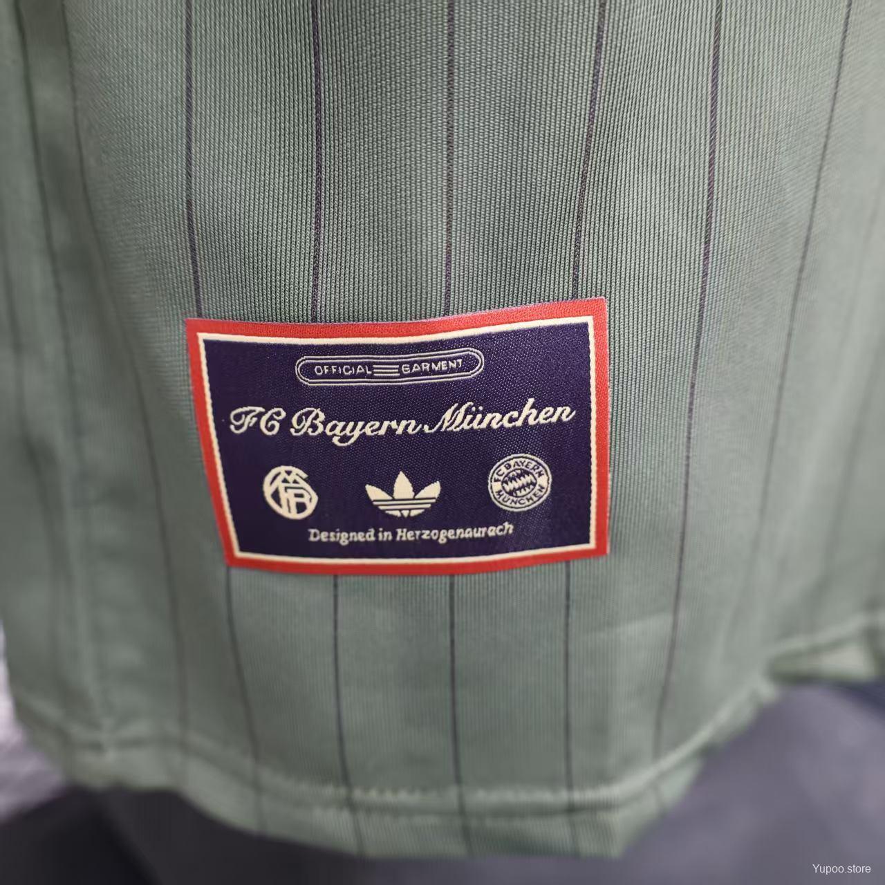 Camisola FC Bayern Munique 2025-26 Icon Range Travel Versão Jogador