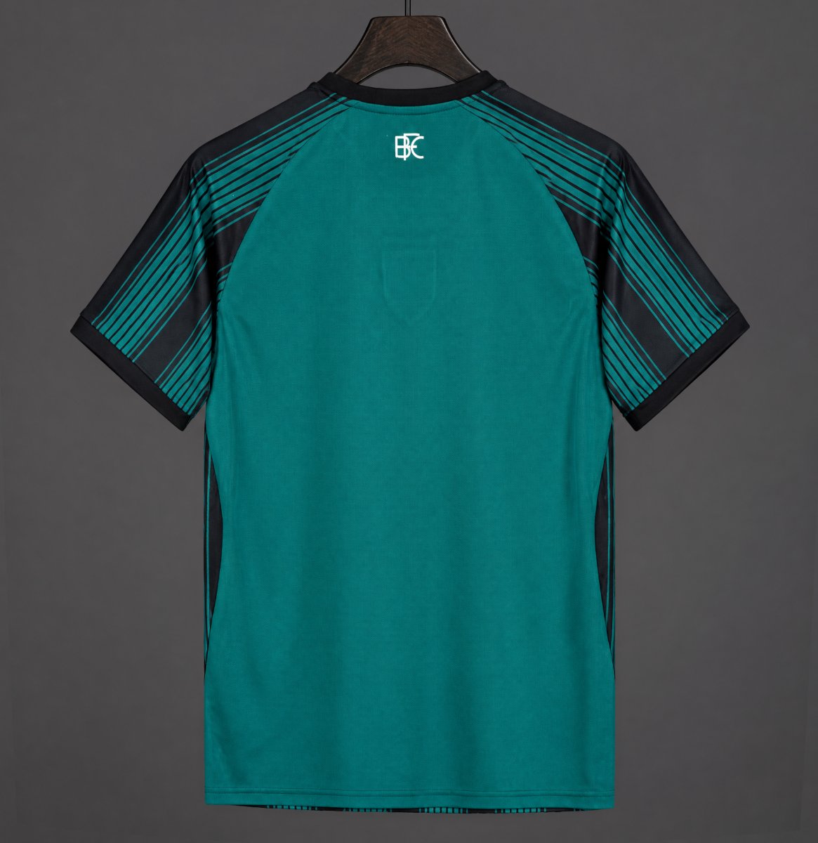 Camisola BUR 2026-27 Alternativa Verde Versão Adepto