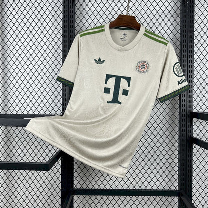 Camisola FC Bayern Munique 2025-26 Edição Especial Versão Adepto