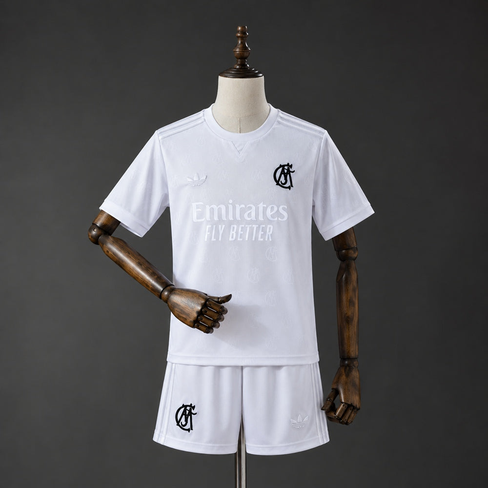 Kit Criança Real Madrid CF 2026-27 Edição 125º Aniversário