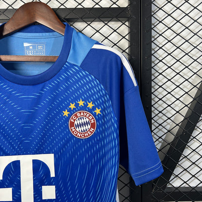 Camisola FC Bayern Munique 2025-26 Guarda-Redes Versão Adepto