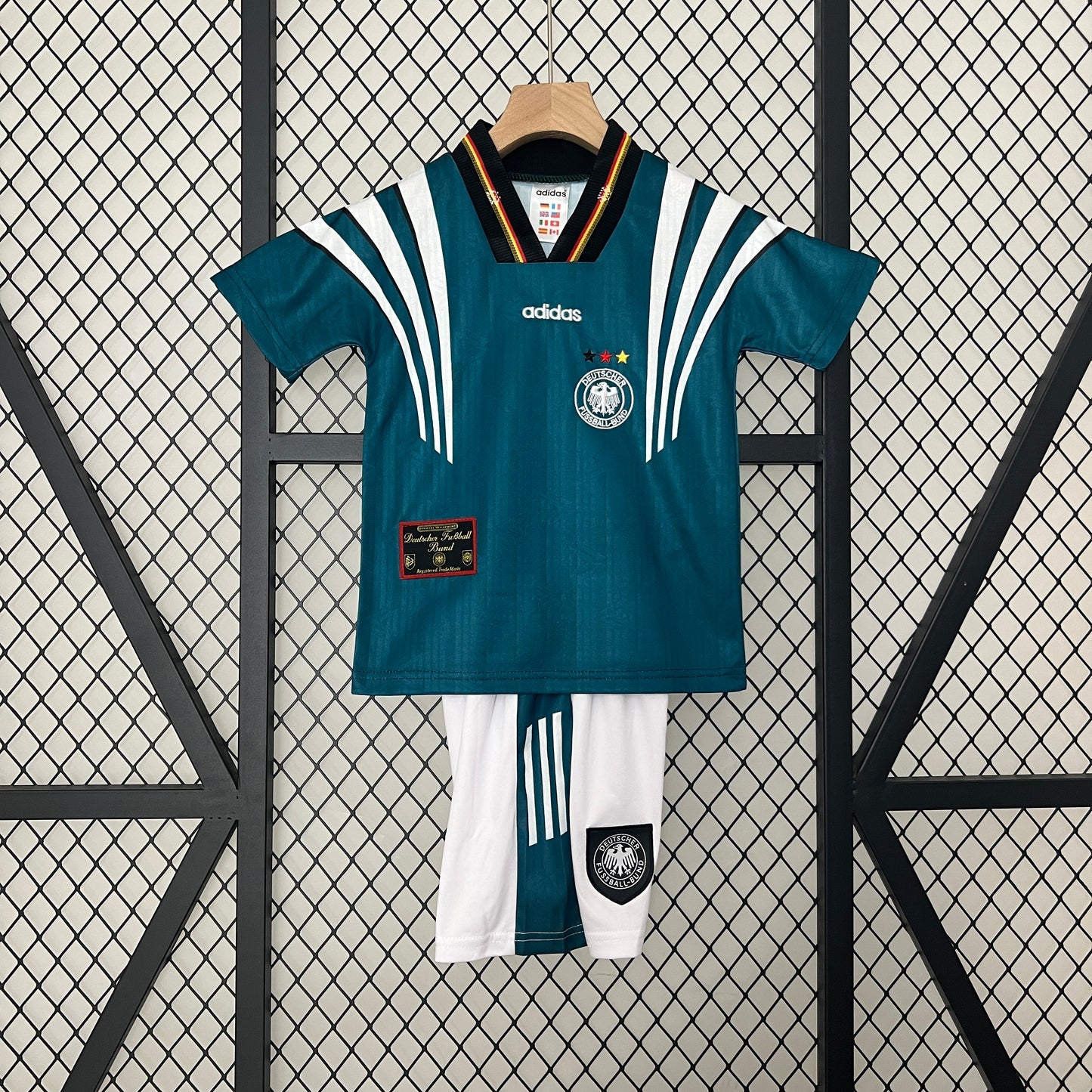 Kit Criança Alemanha 1996 Alternativo