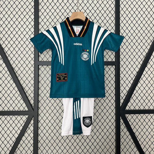 Kit Criança Alemanha 1996 Alternativo