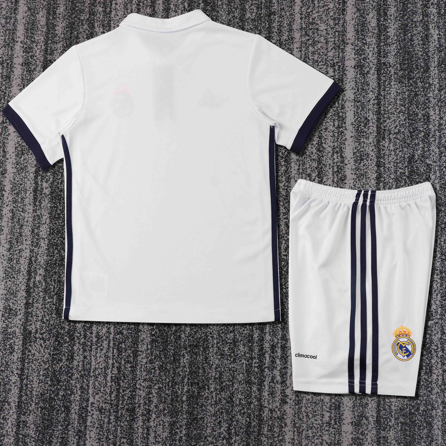 Kit Criança Real Madrid 2016-17 Principal
