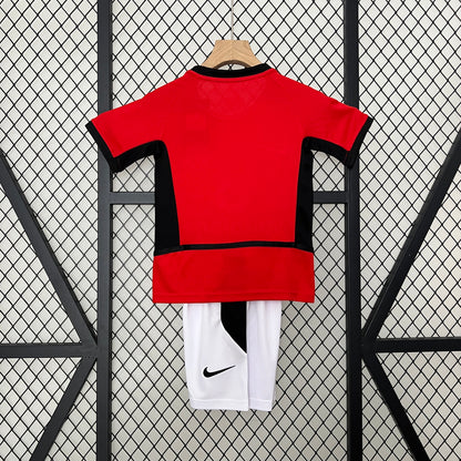 Kit Criança M-UNITED 2002-03 Principal