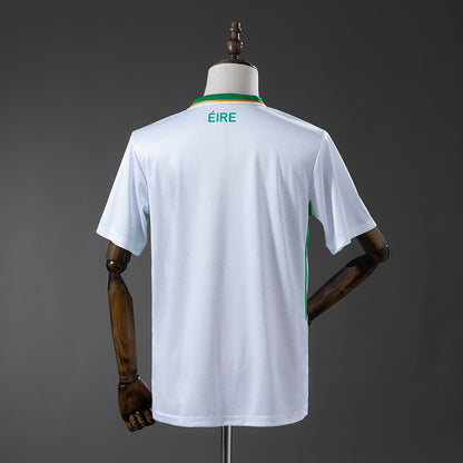Camisola Irlanda 2024 Alternativa Branca Versão Adepto