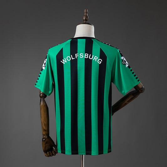 Camisola VfL Wolfsburg 1995-96 Alternativa Verde Versão Adepto