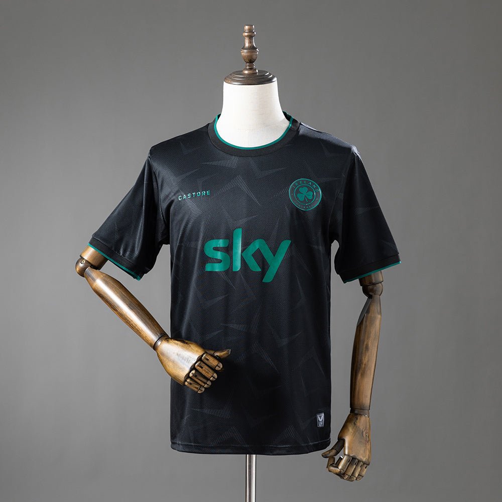 Camisola Irlanda 2026 Alternativa Preta Versão Adepto