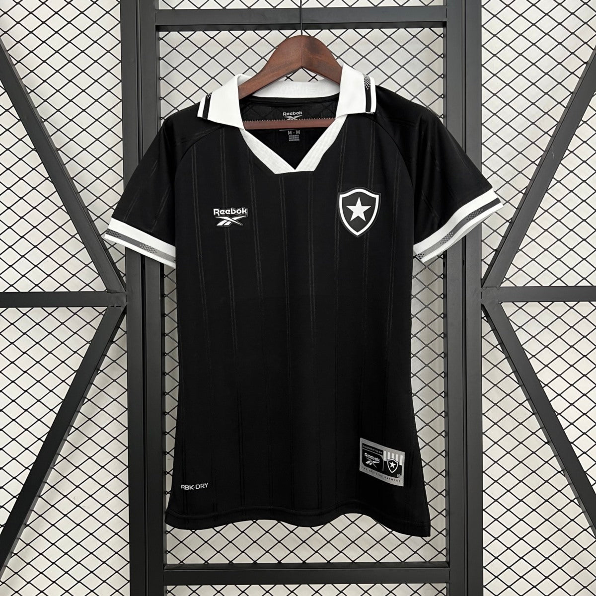 Camisola Botafogo-RJ 2025-26 Alternativa Preta Versão Mulher
