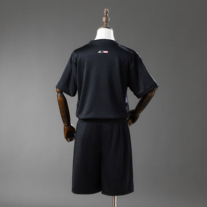 Kit Criança Real Madrid CF 2025-26 Edição Especial