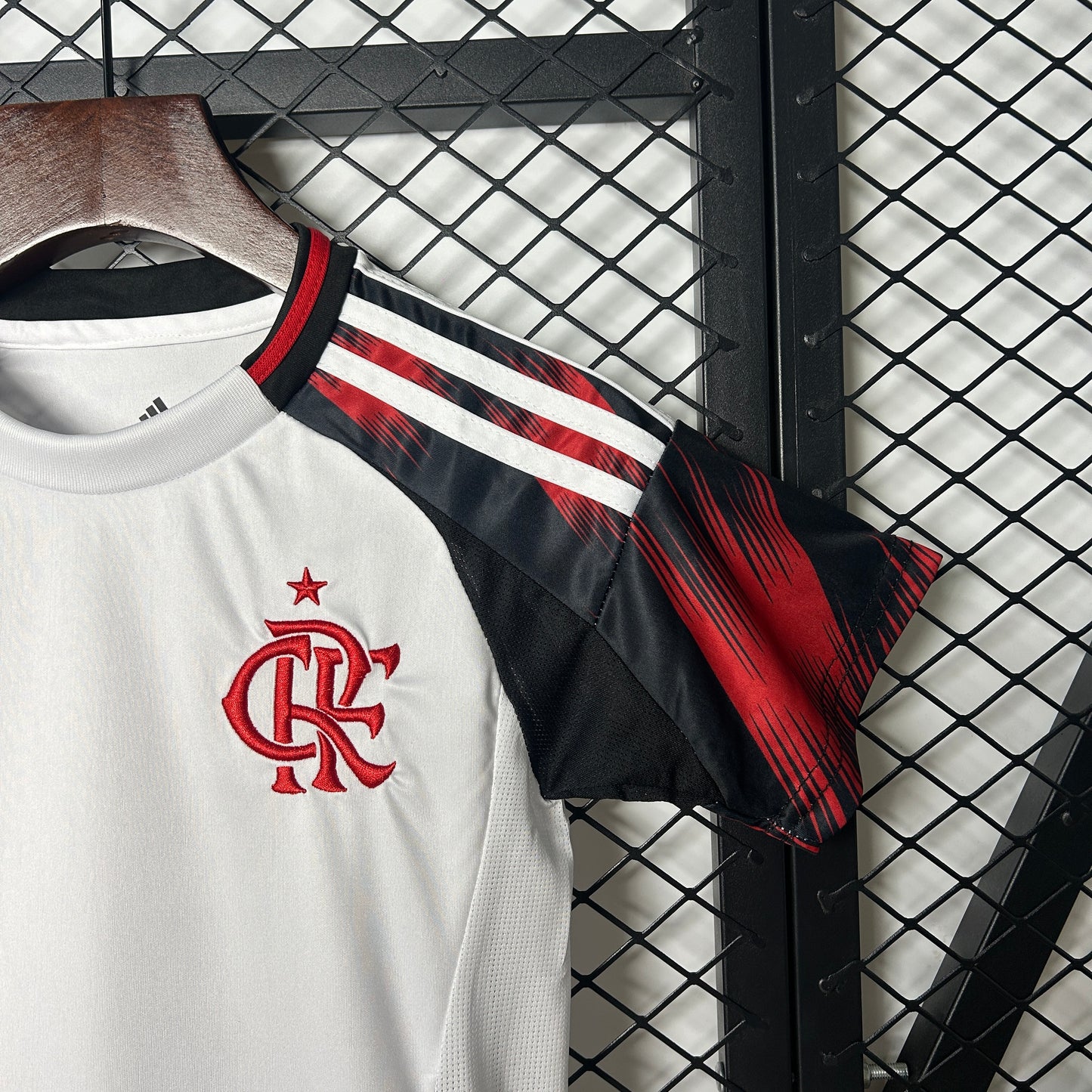 Kit Criança CR Flamengo 2025-26 Alternativo